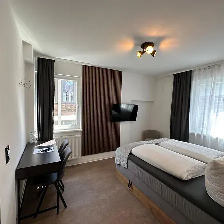 Hotel Emilia-2